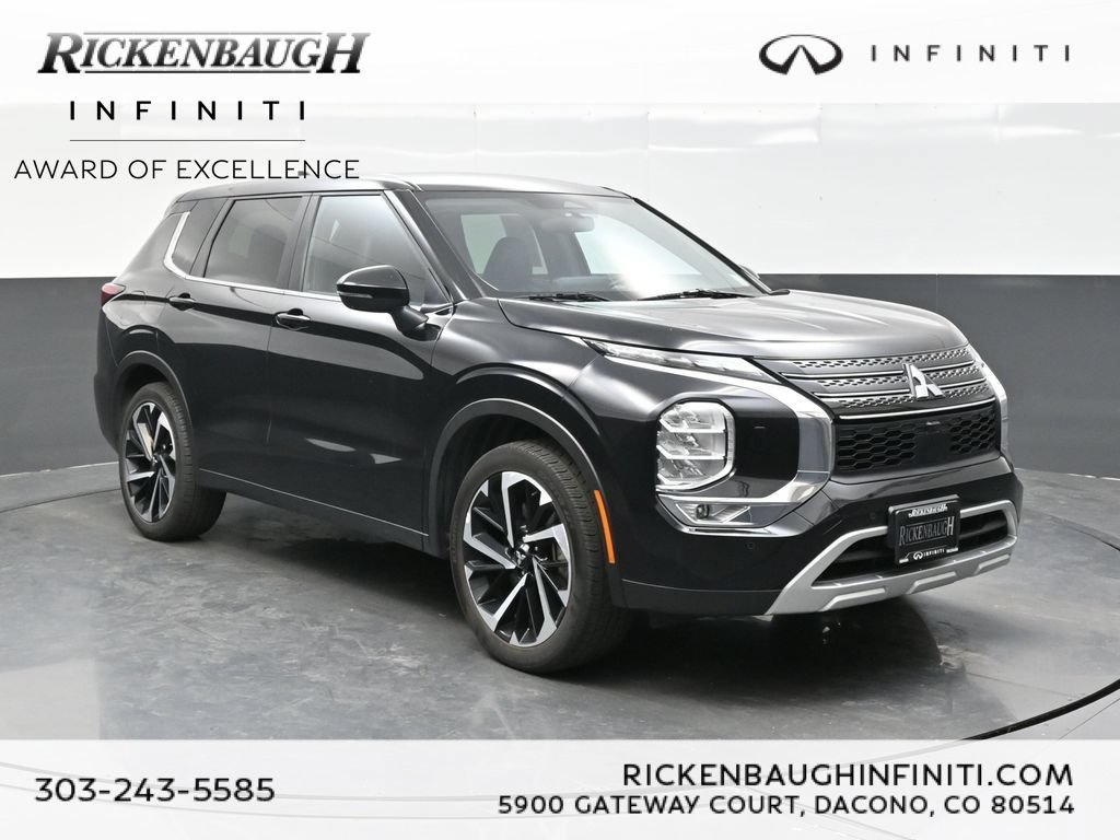 Used 2024 Mitsubishi Outlander SE AWD/4WD image 1