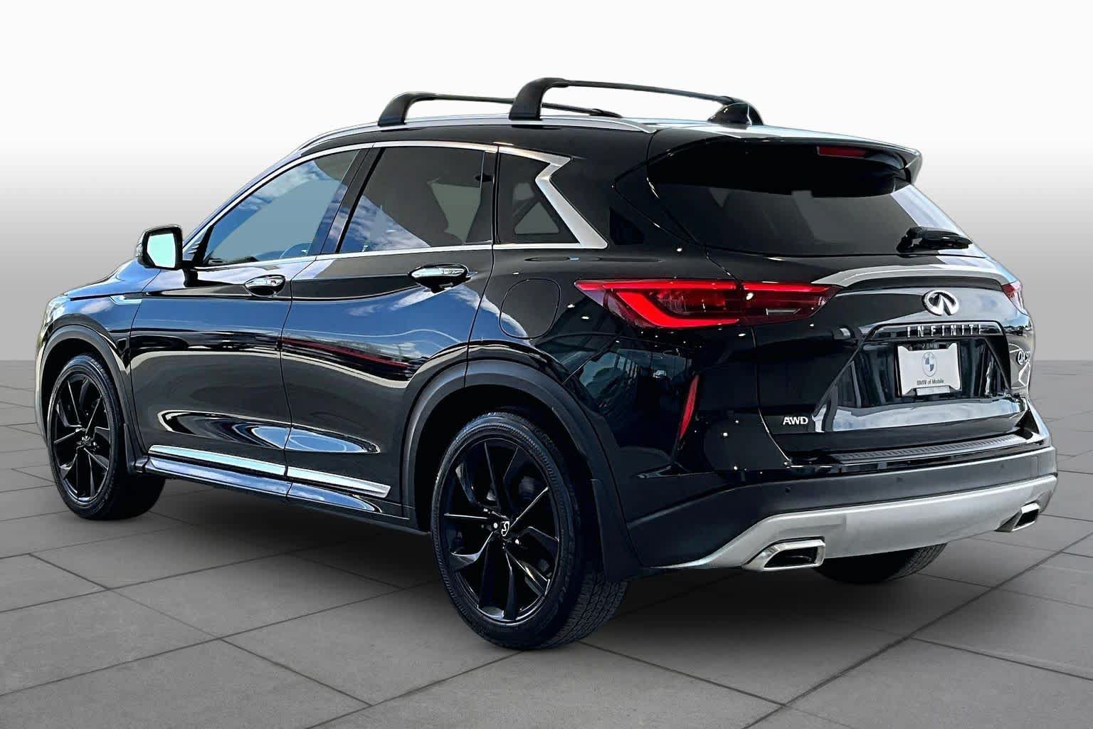 Used 2023 INFINITI QX50 Sensory w/ Accent Package AWD/4WD image 11