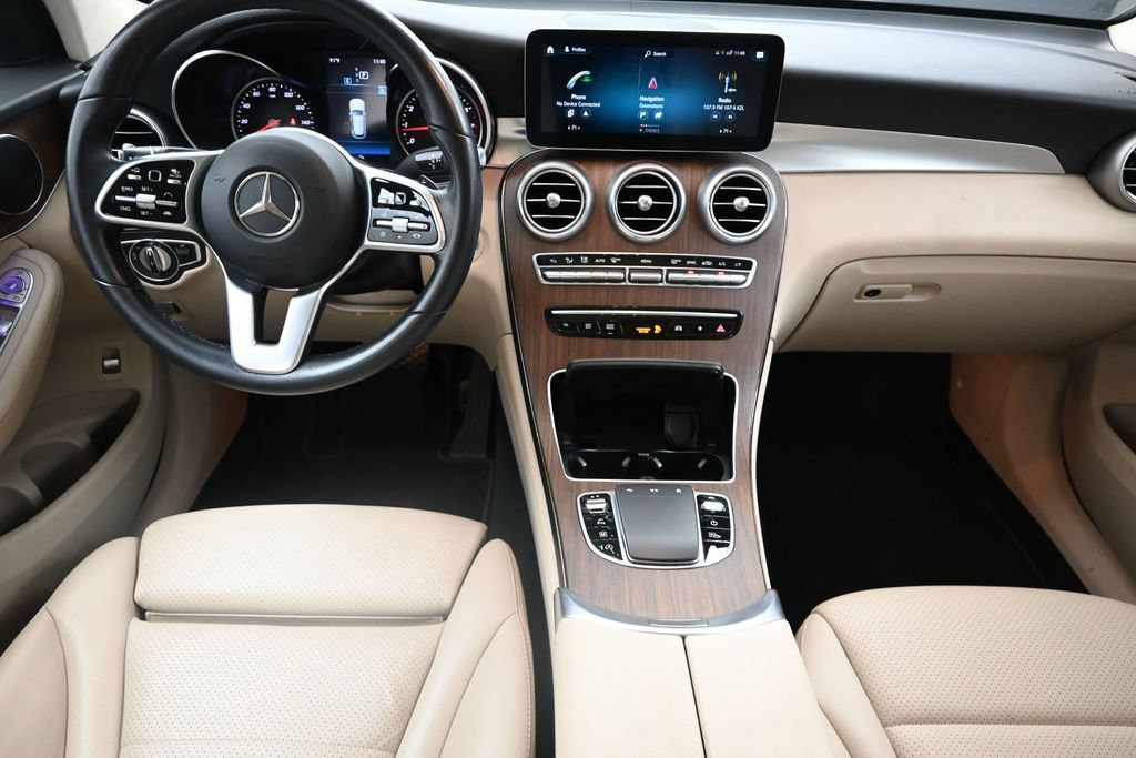 Used 2022 Mercedes-Benz GLC 300 4MATIC w/ Driver Assistance Package image 31