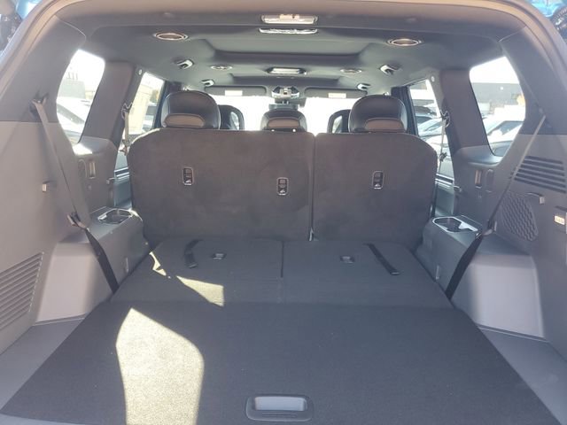 New 2026 Kia EV9 Land w/ Nightfall Edition Package image 7