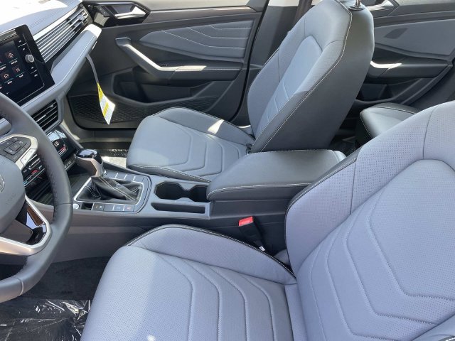 New 2027 Volkswagen Jetta SEL FWD image 21