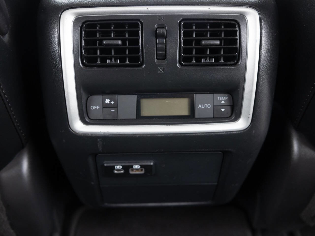 Used 2020 INFINITI QX60 Luxe image 32