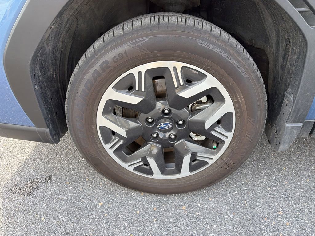 Certified 2025 Subaru Forester Premium w/ Convenience Package #2 image 13