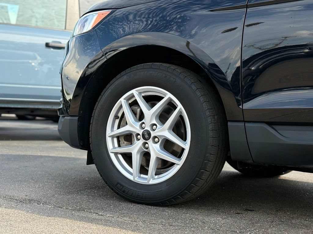 Certified 2023 Ford Edge SEL AWD/4WD image 38