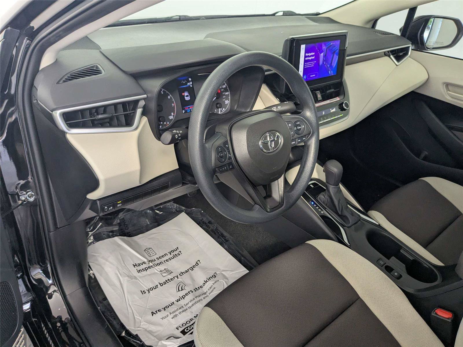 Certified 2023 Toyota Corolla LE FWD image 9