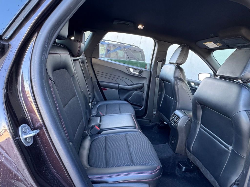 Used 2023 Ford Escape ST-Line Elite image 30