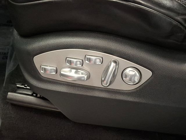 Used 2017 Porsche Cayenne GTS AWD/4WD image 28