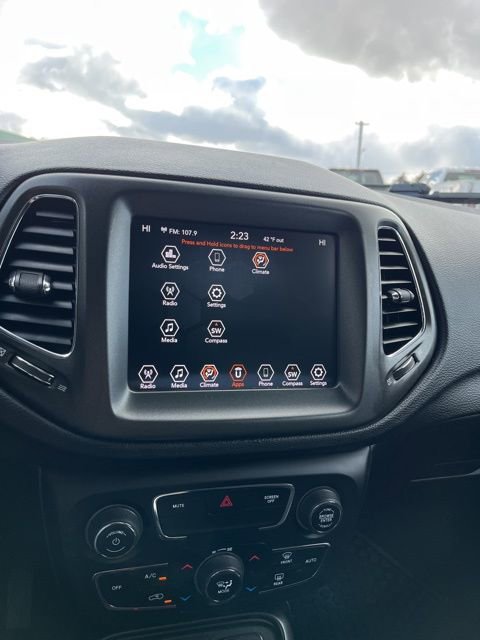 Used 2019 Jeep Compass Trailhawk image 41