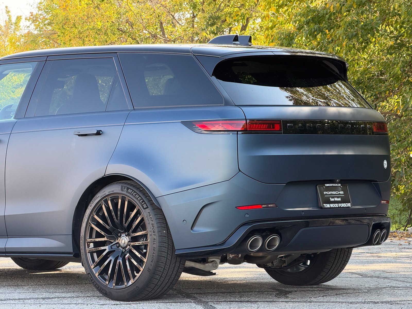 Used 2025 Land Rover Range Rover Sport SV Edition Two AWD/4WD image 9