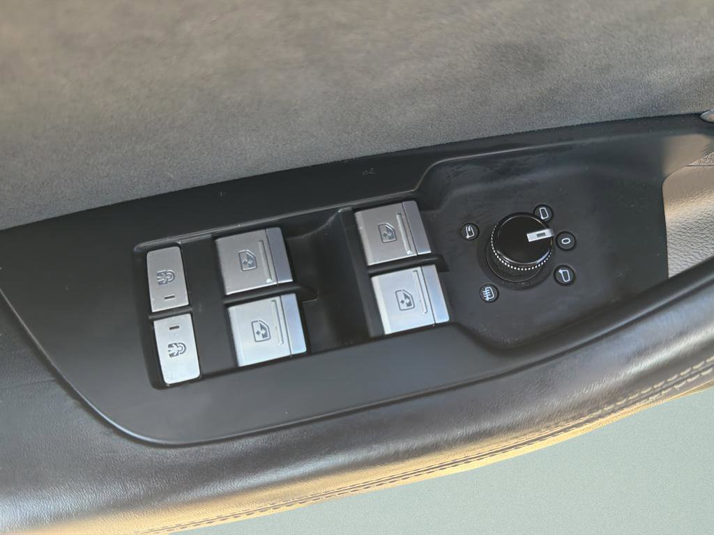 Used 2022 Audi S6 Premium Plus w/ S Sport Package image 20