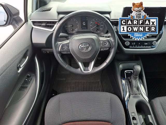 Used 2023 Toyota Corolla SE FWD image 2