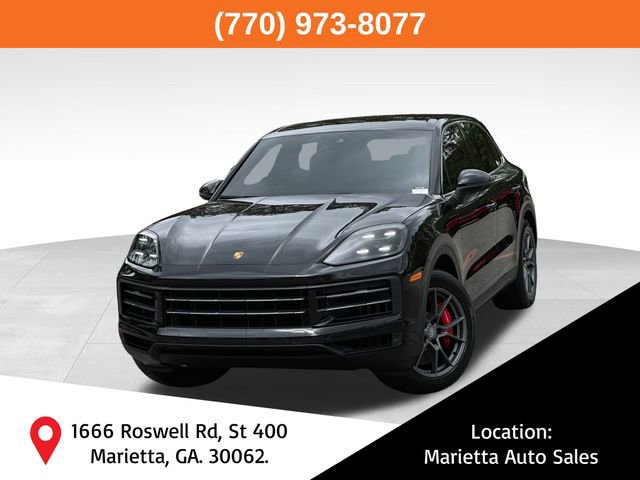 Used 2024 Porsche Cayenne S image 1