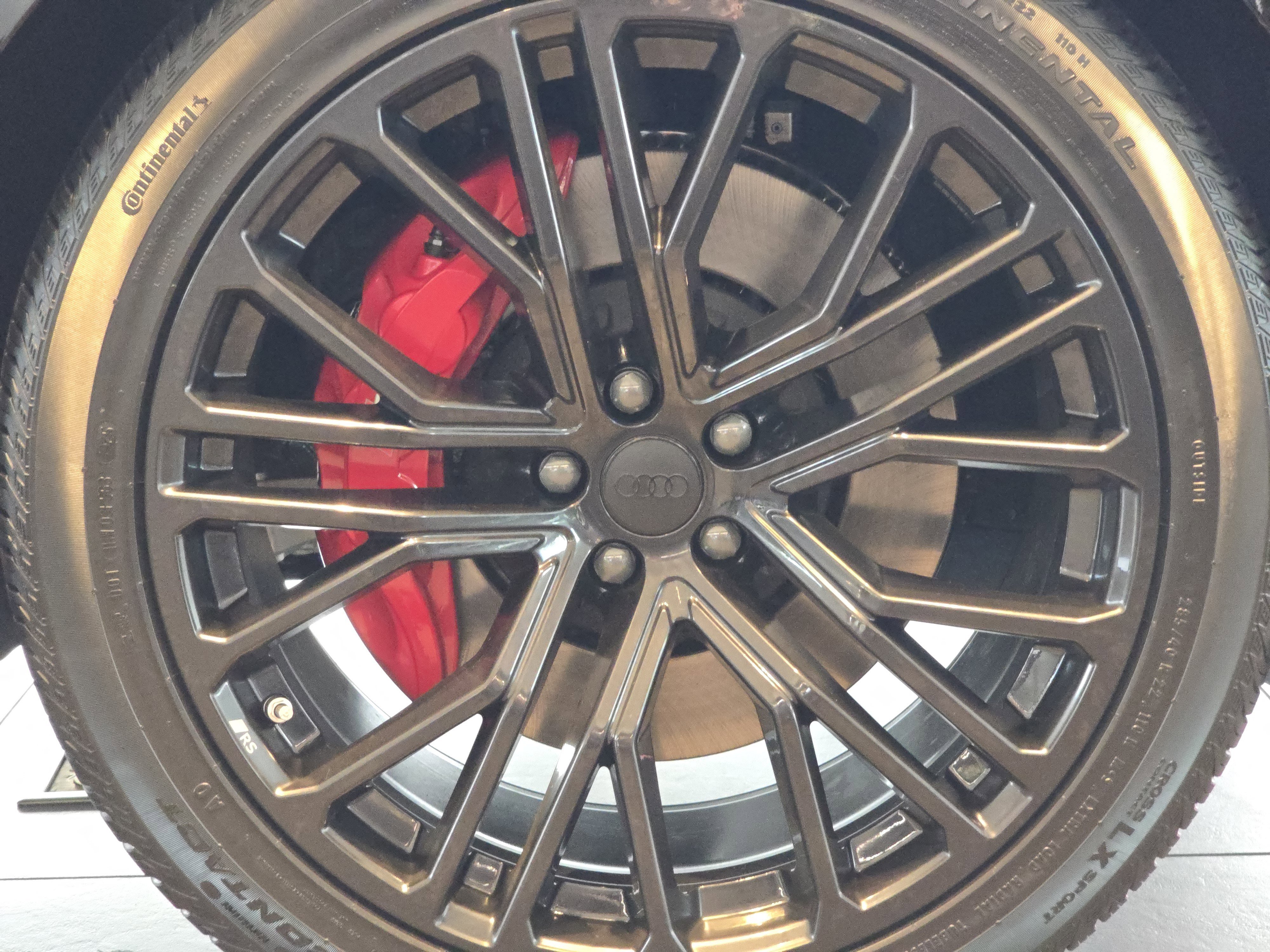New 2026 Audi SQ8 Prestige AWD/4WD image 16