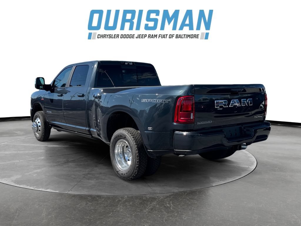 New 2026 RAM 3500 Laramie AWD/4WD image 4