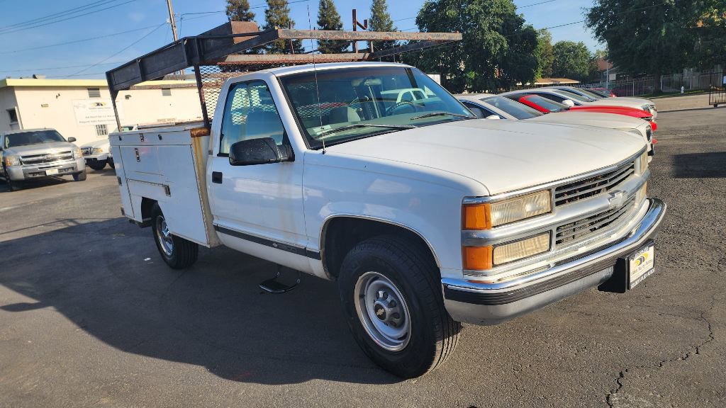 Used 1997 Chevrolet Silverado 2500 2WD Regular Cab w/ Preferred Equipment Group 2 image 5