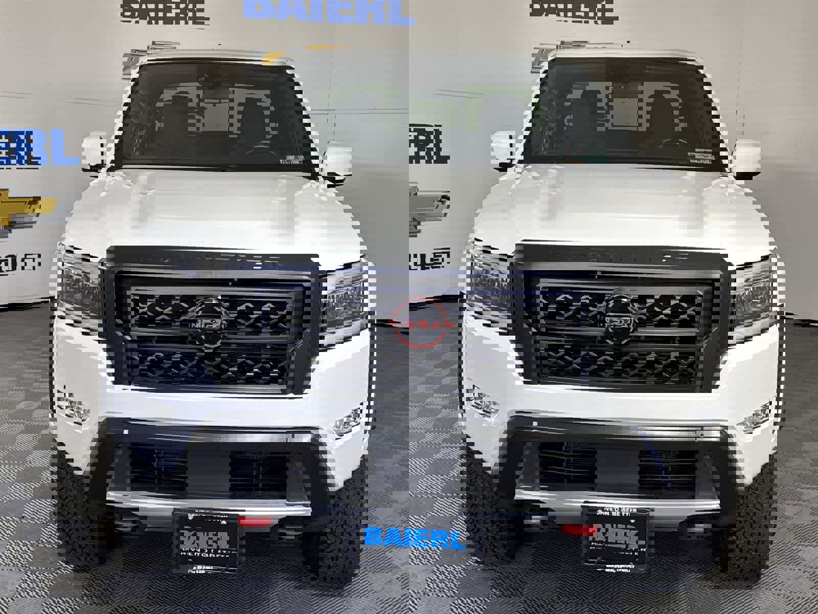 Used 2024 Nissan Frontier PRO-4X w/ Technology Package image 8