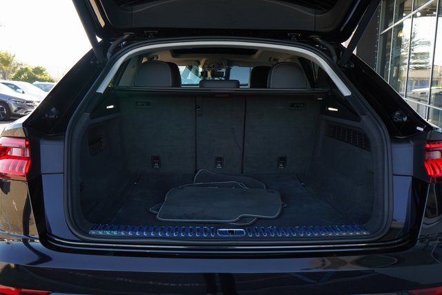 Used 2024 Chevrolet Traverse Z71 w/ Enhanced Driving Package image 10