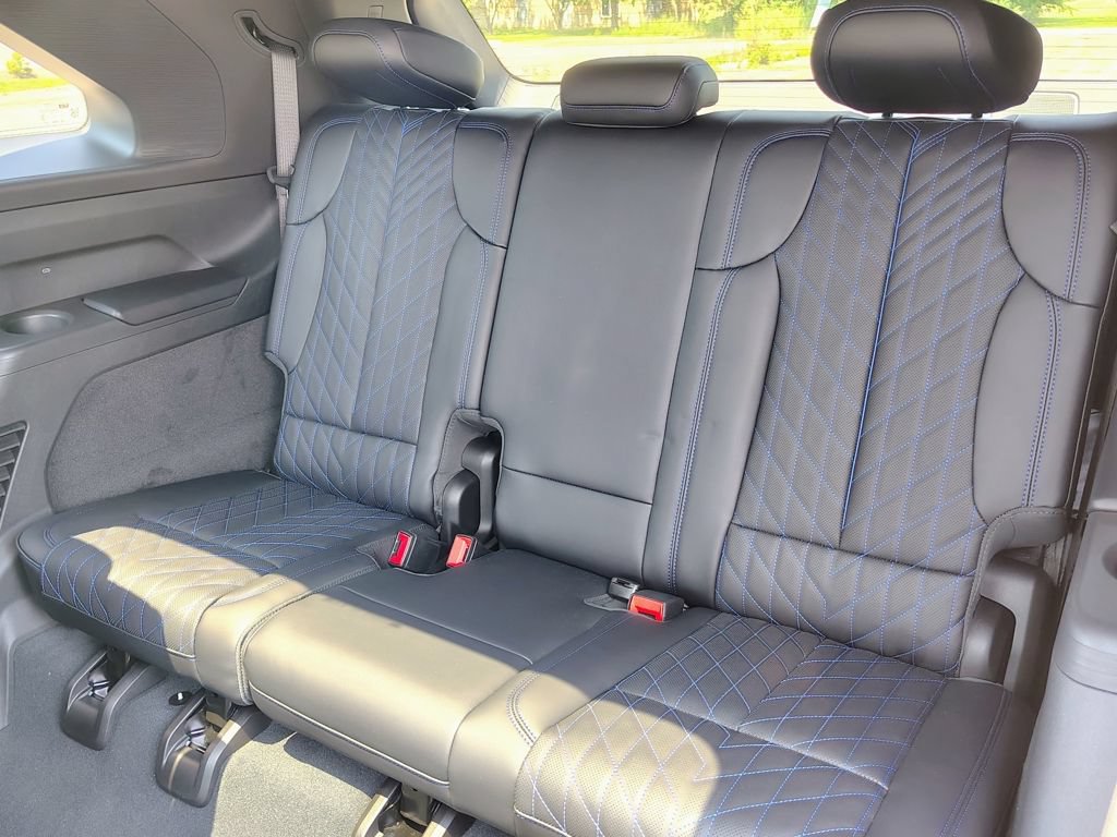 New 2026 Cadillac Escalade IQ Sport 1 w/ LPO, ONYX Package AWD/4WD image 42