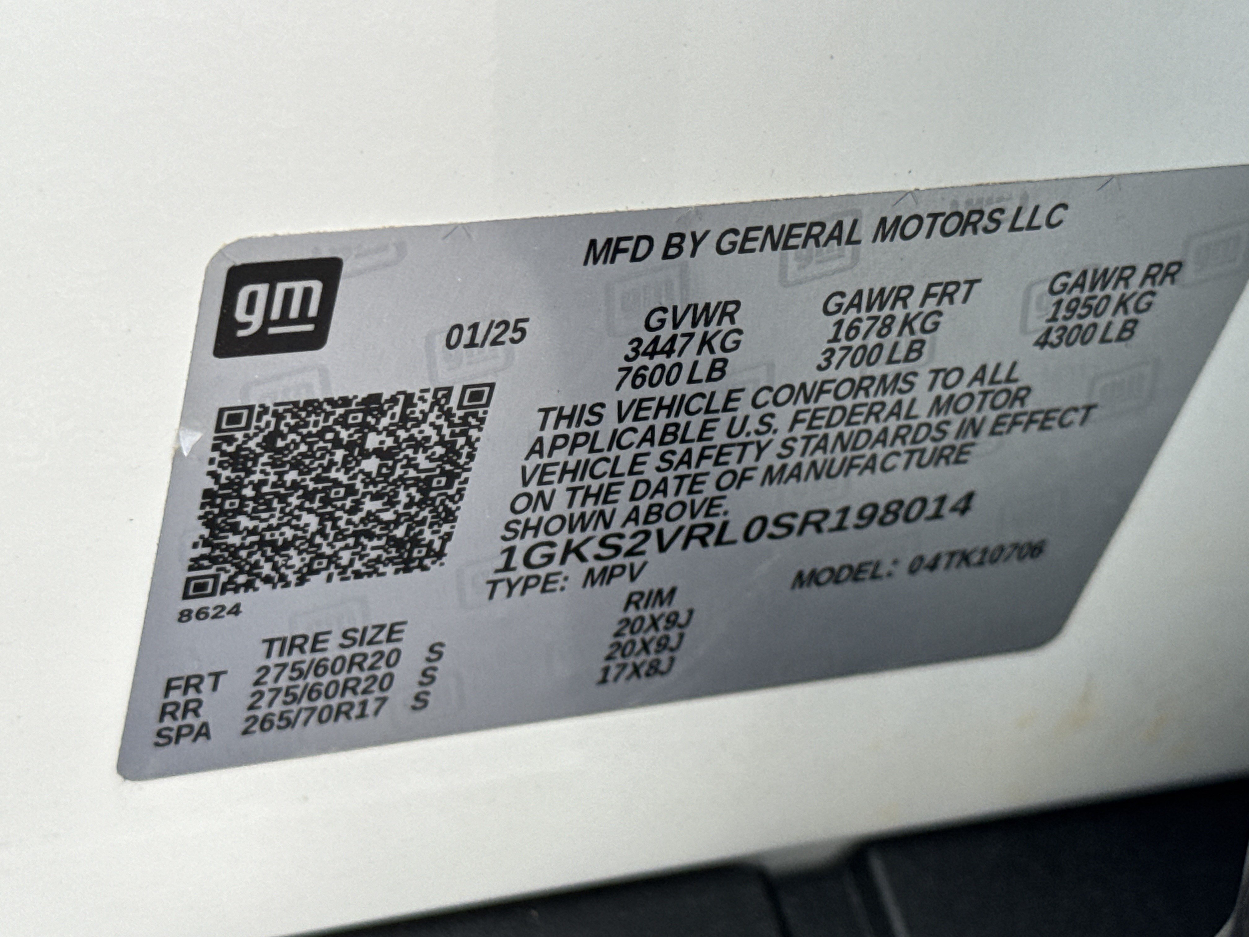 Used 2025 GMC Yukon AT4 Ultimate AWD/4WD image 42