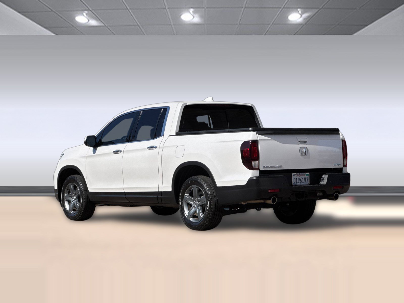 Used 2023 Honda Ridgeline RTL-E image 3