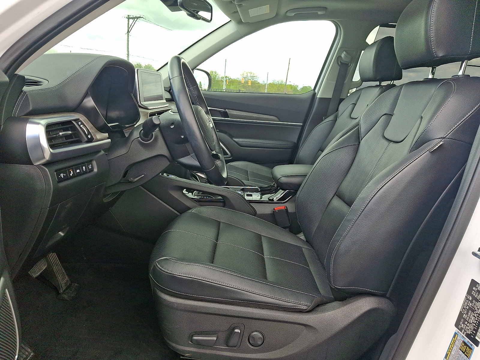 Used 2022 Kia Telluride EX w/ EX Premium Package AWD/4WD image 14