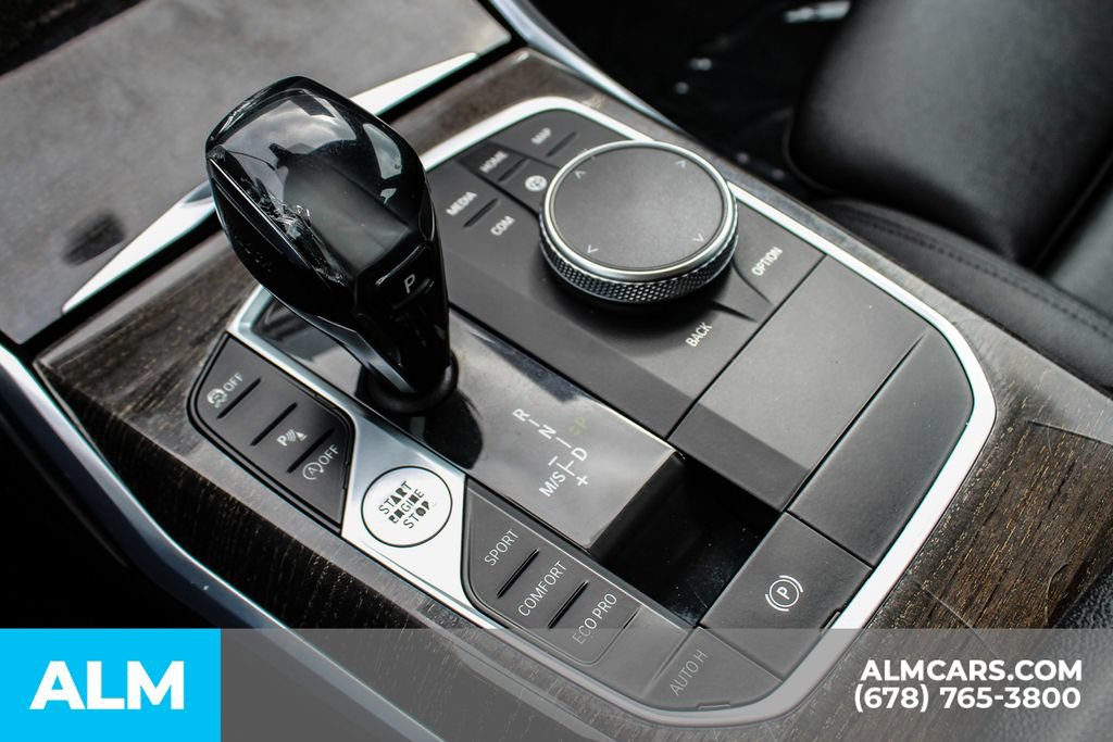 Used 2020 BMW 330i Sedan w/ Convenience Package RWD image 32