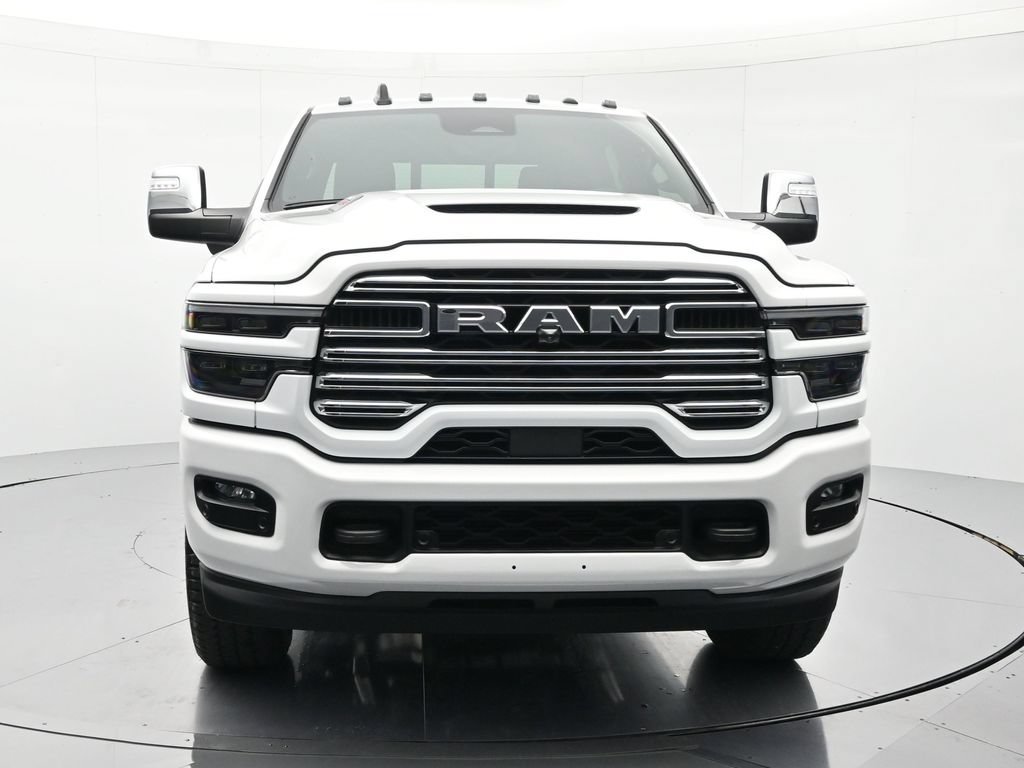 New 2026 RAM 2500 Laramie AWD/4WD image 2