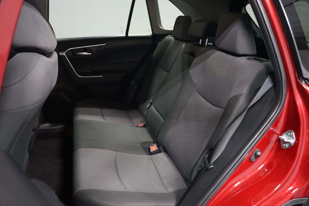 Certified 2025 Toyota RAV4 XLE AWD/4WD image 29