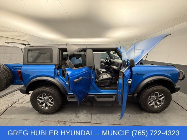 Used 2023 Ford Bronco Black Diamond AWD/4WD image 32