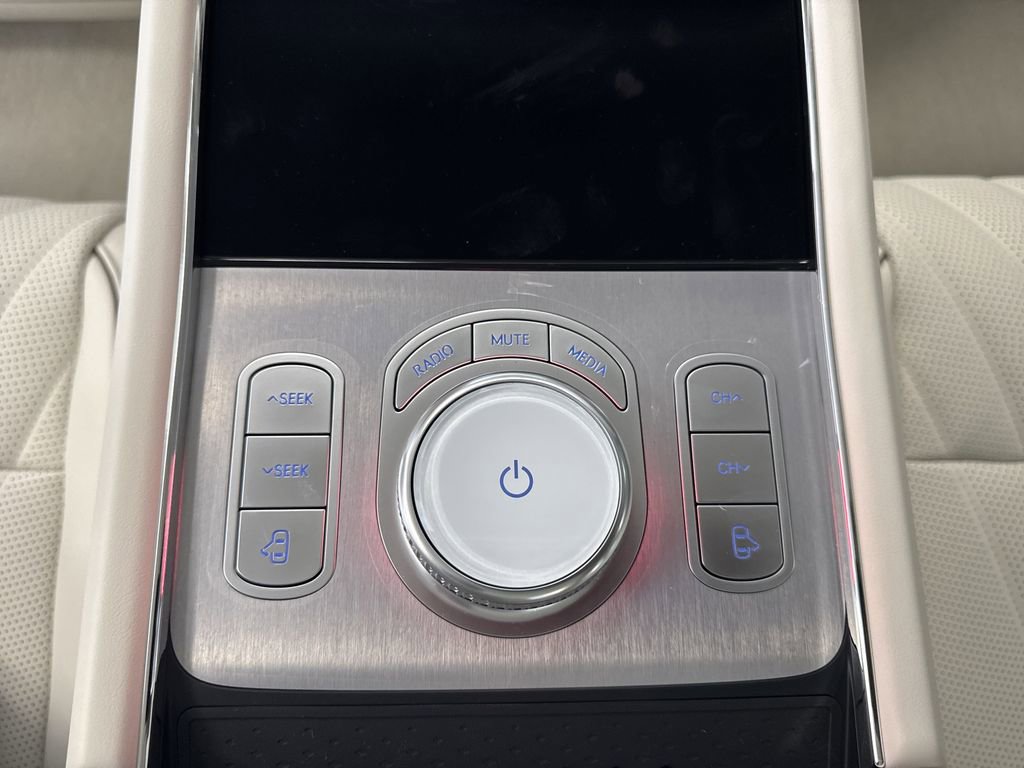 New 2026 Genesis G90 3.5T image 22