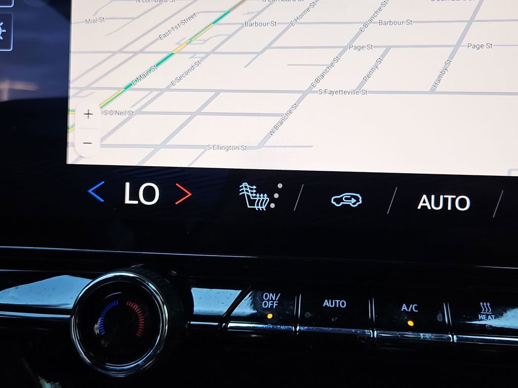 Used 2025 Chevrolet Blazer EV LT image 20