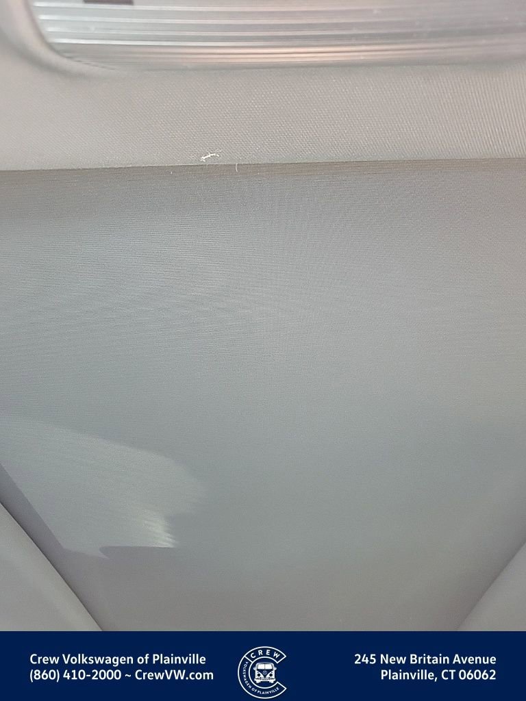 New 2026 Volkswagen Atlas Cross Sport SE image 12