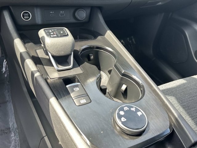 Used 2023 Nissan Rogue SV AWD/4WD image 21