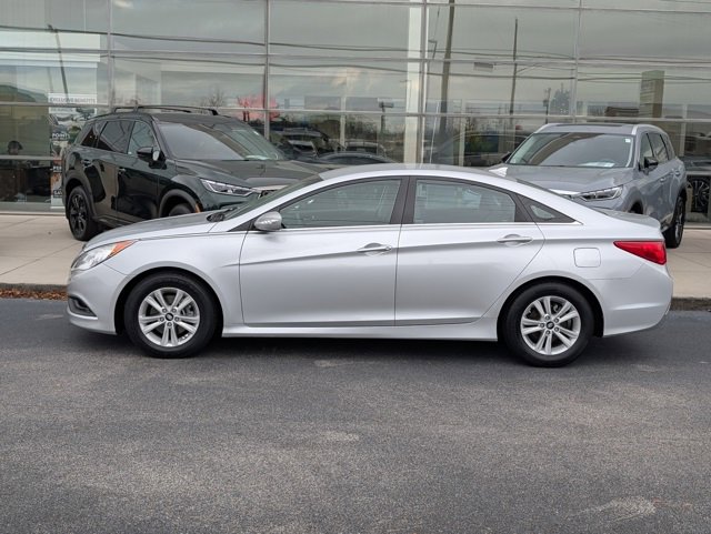 Used 2014 Hyundai Sonata GLS w/ Popular Equipment Group 2 image 3