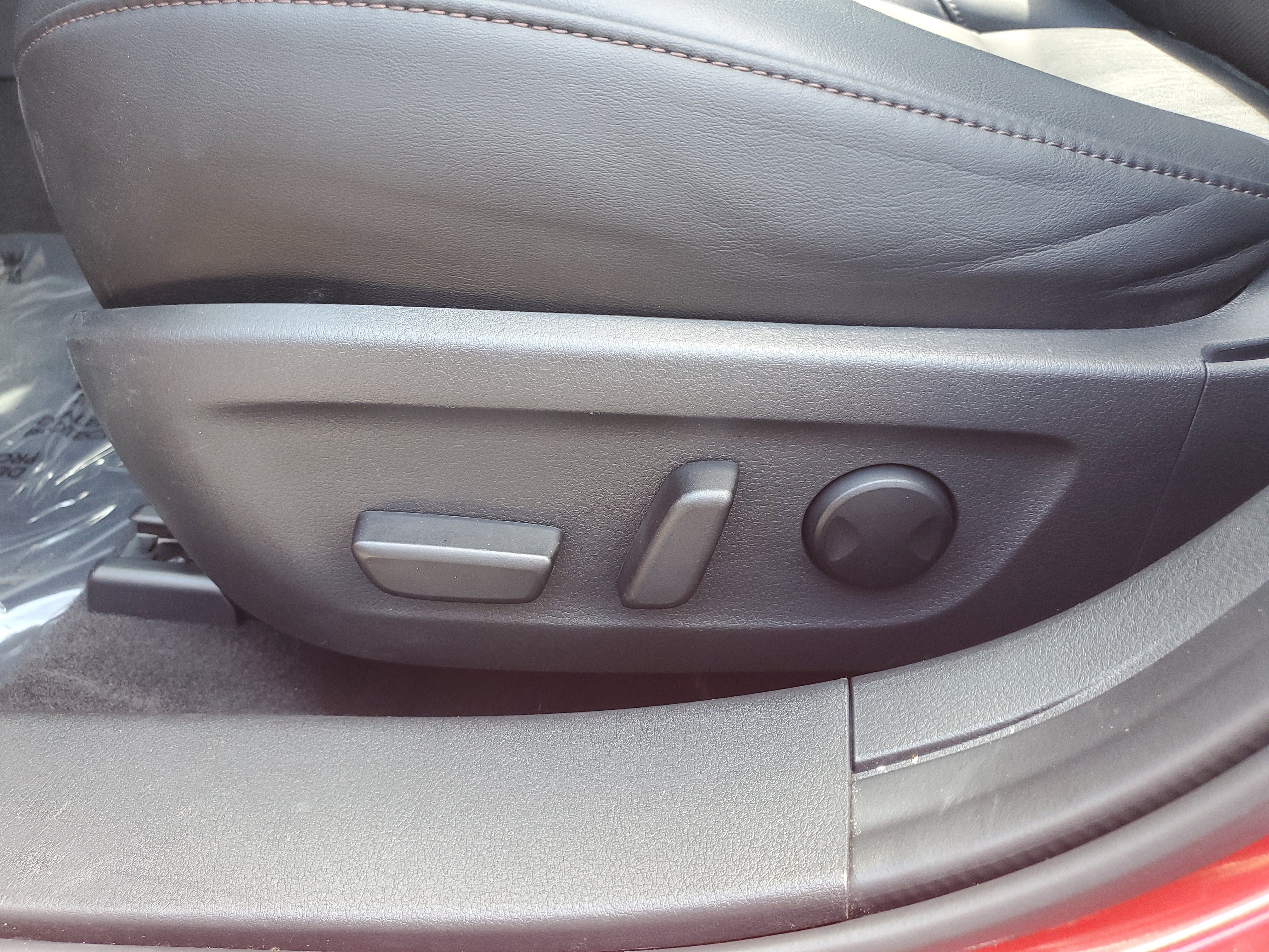 Used 2019 MAZDA MAZDA3 AWD Hatchback w/ Premium Pkg image 22