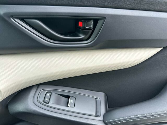 Used 2021 Subaru Ascent 8-Passenger image 22