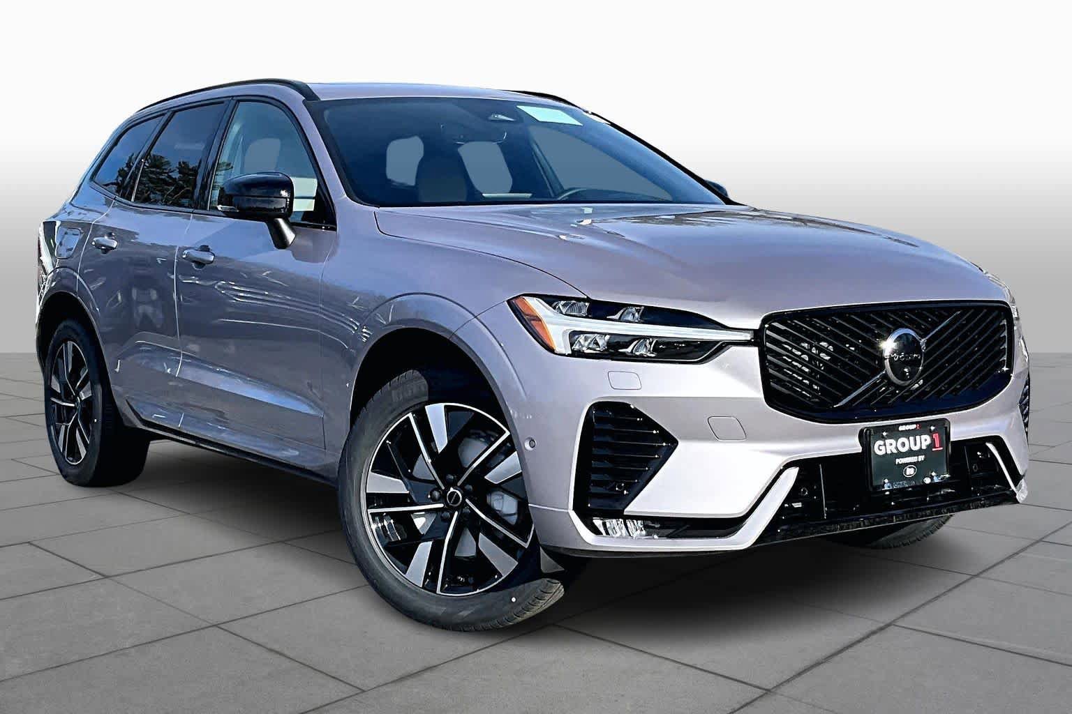 New 2026 Volvo XC60 B5 Plus w/ Protection Package Premier AWD/4WD image 17