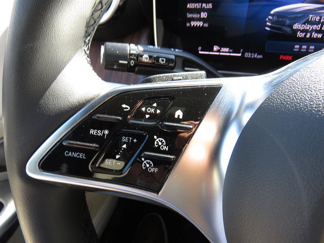 Used 2026 Mercedes-Benz GLC 300 4MATIC image 11