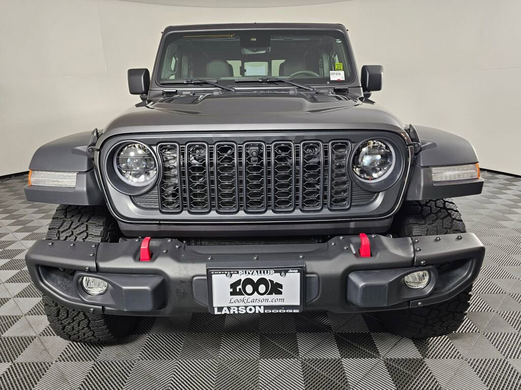 Used 2025 Jeep Gladiator Rubicon w/ Safety Group image 8