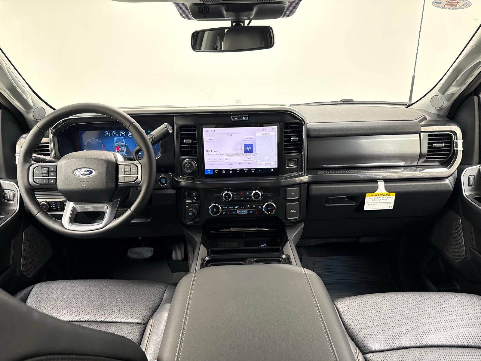 New 2026 Ford F250 Lariat w/ Black Appearance Package AWD/4WD image 32