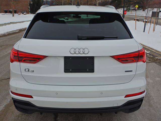 Used 2025 Audi Q3 2.0T Premium image 9