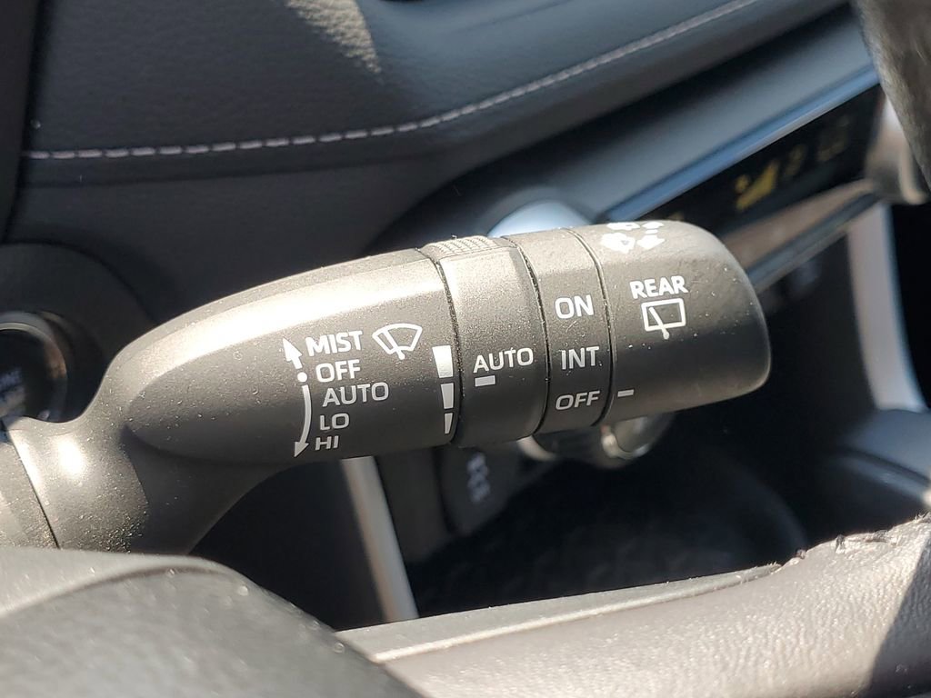 Used 2021 Toyota RAV4 XLE w/ Convenience Package AWD/4WD image 26