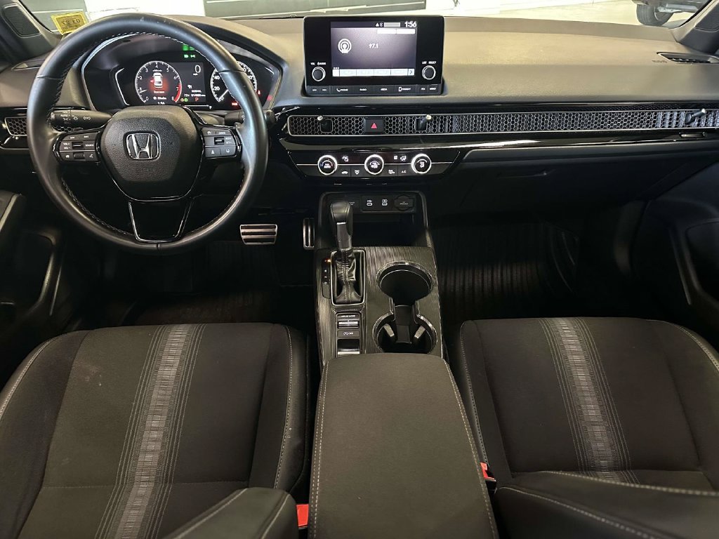 Used 2025 Honda Civic Sport image 15