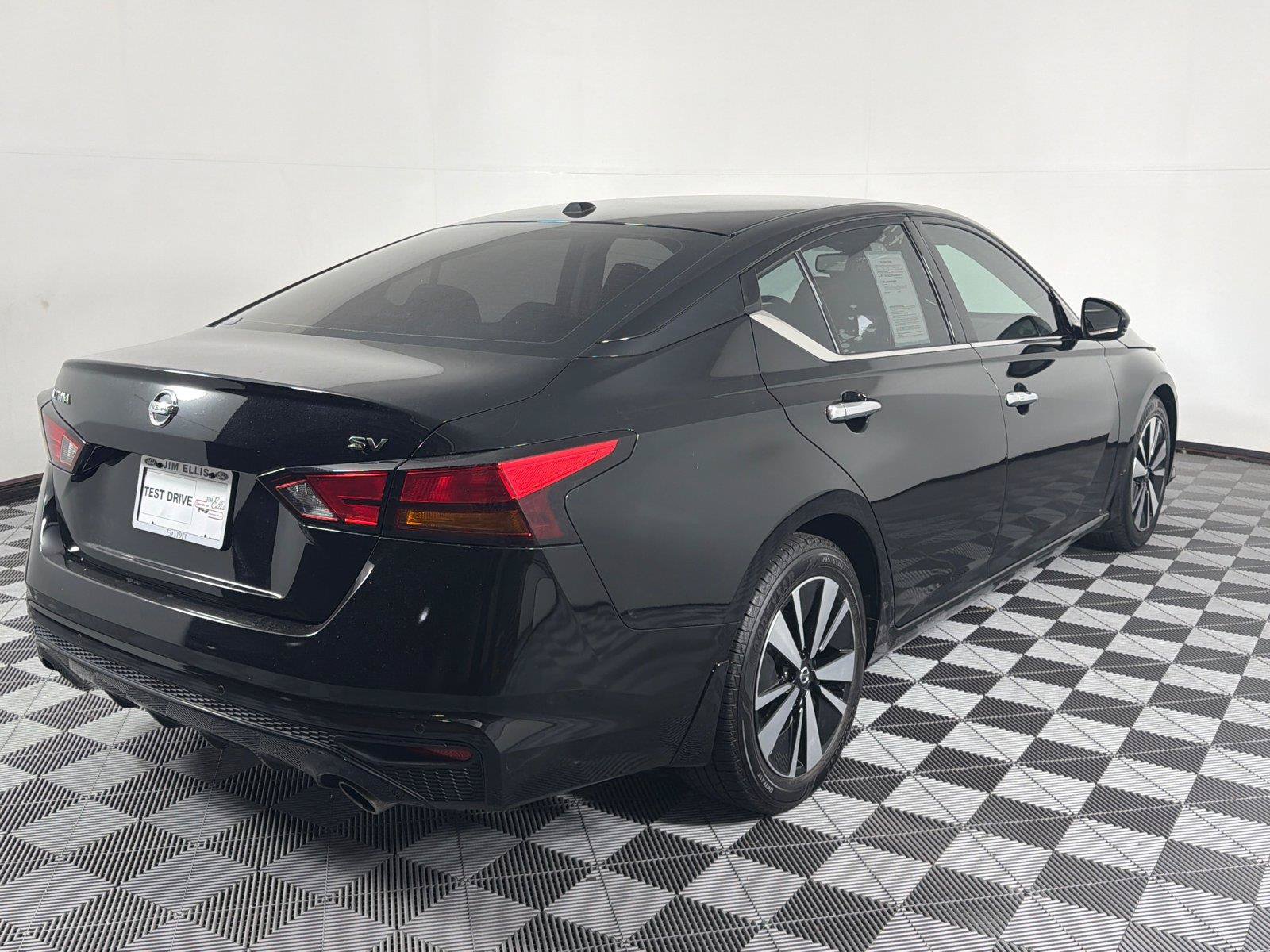 Used 2020 Nissan Altima 2.5 SV FWD image 7