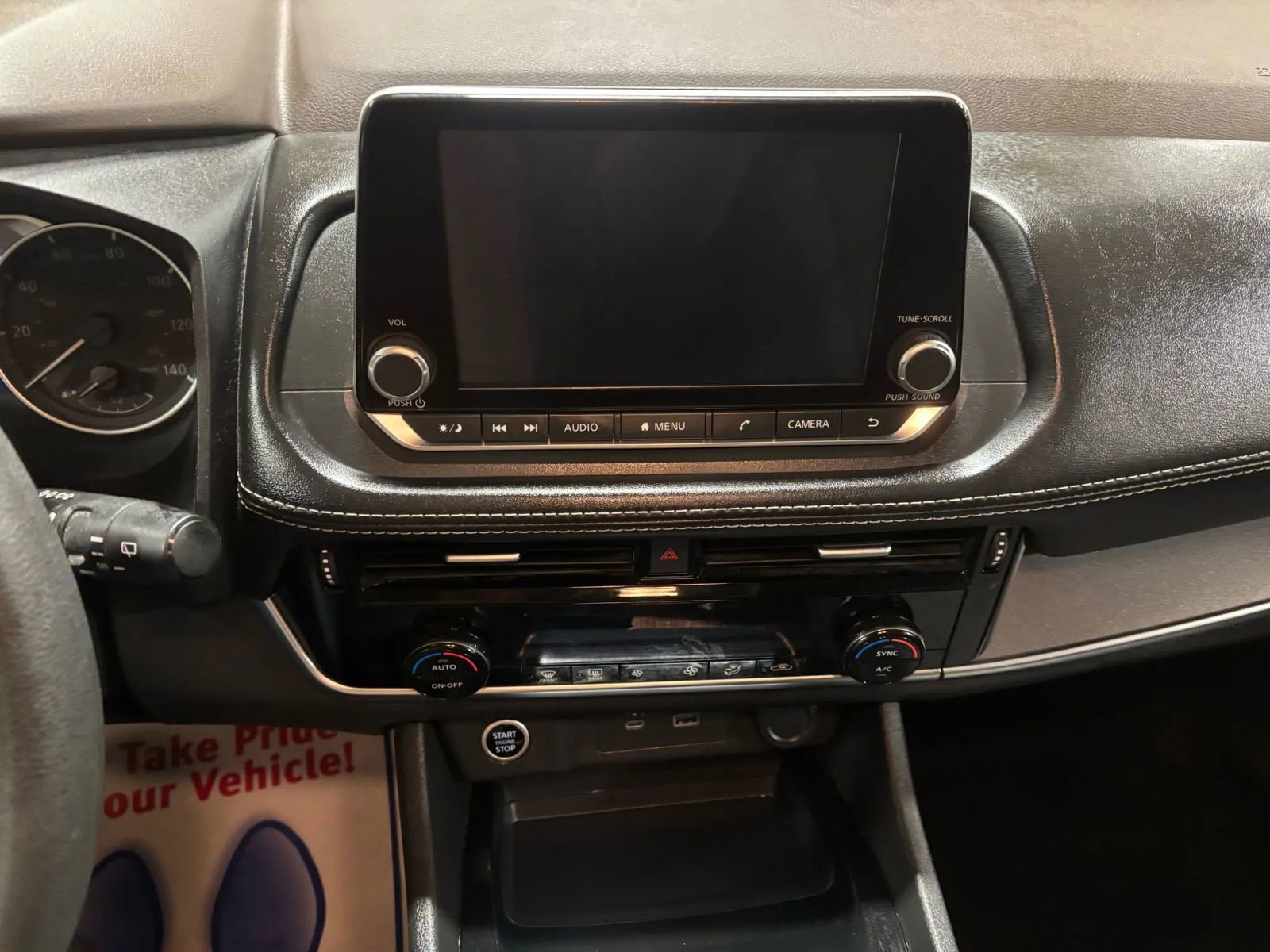 Used 2021 Nissan Rogue SV image 39