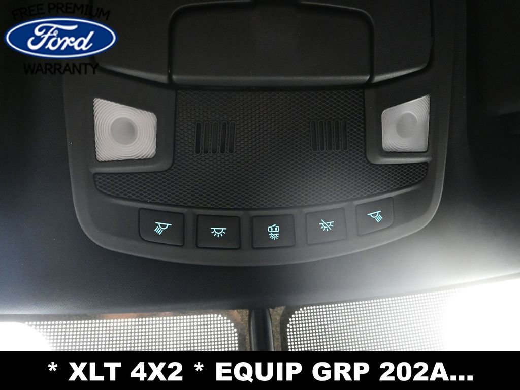Used 2018 Ford Expedition Max XLT RWD image 18