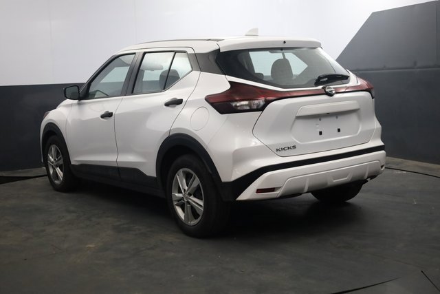 Used 2022 Nissan Kicks S image 5