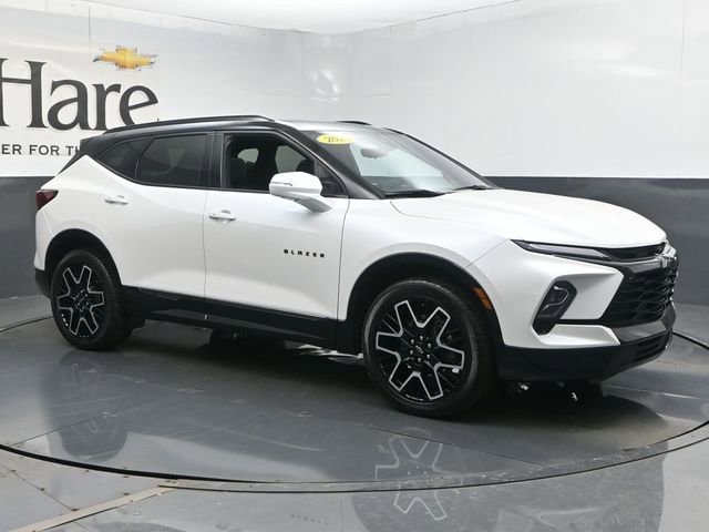 Used 2023 Chevrolet Blazer RS w/ Driver Confidence II Package image 6