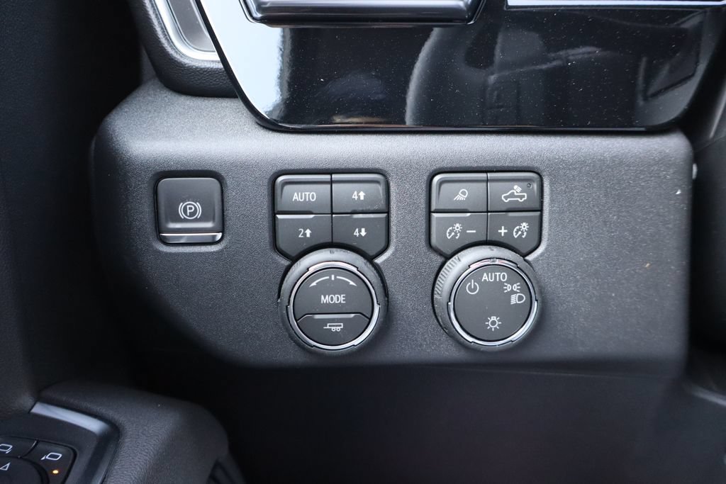 New 2026 Chevrolet Silverado 1500 LT AWD/4WD image 24