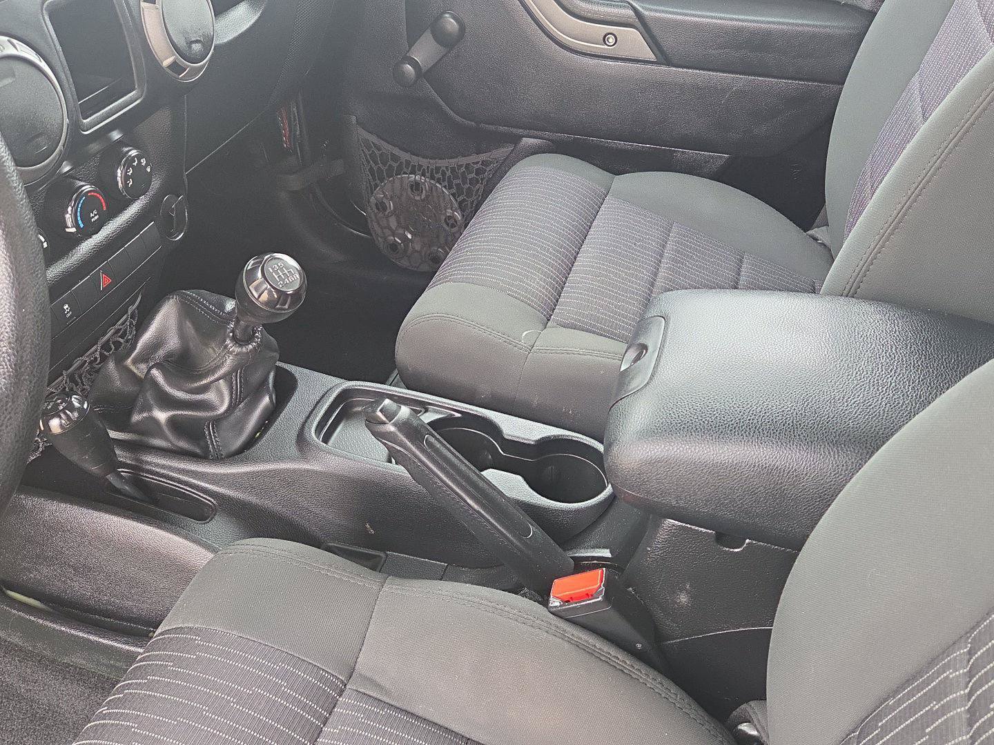 Used 2012 Jeep Wrangler Sport AWD/4WD image 18
